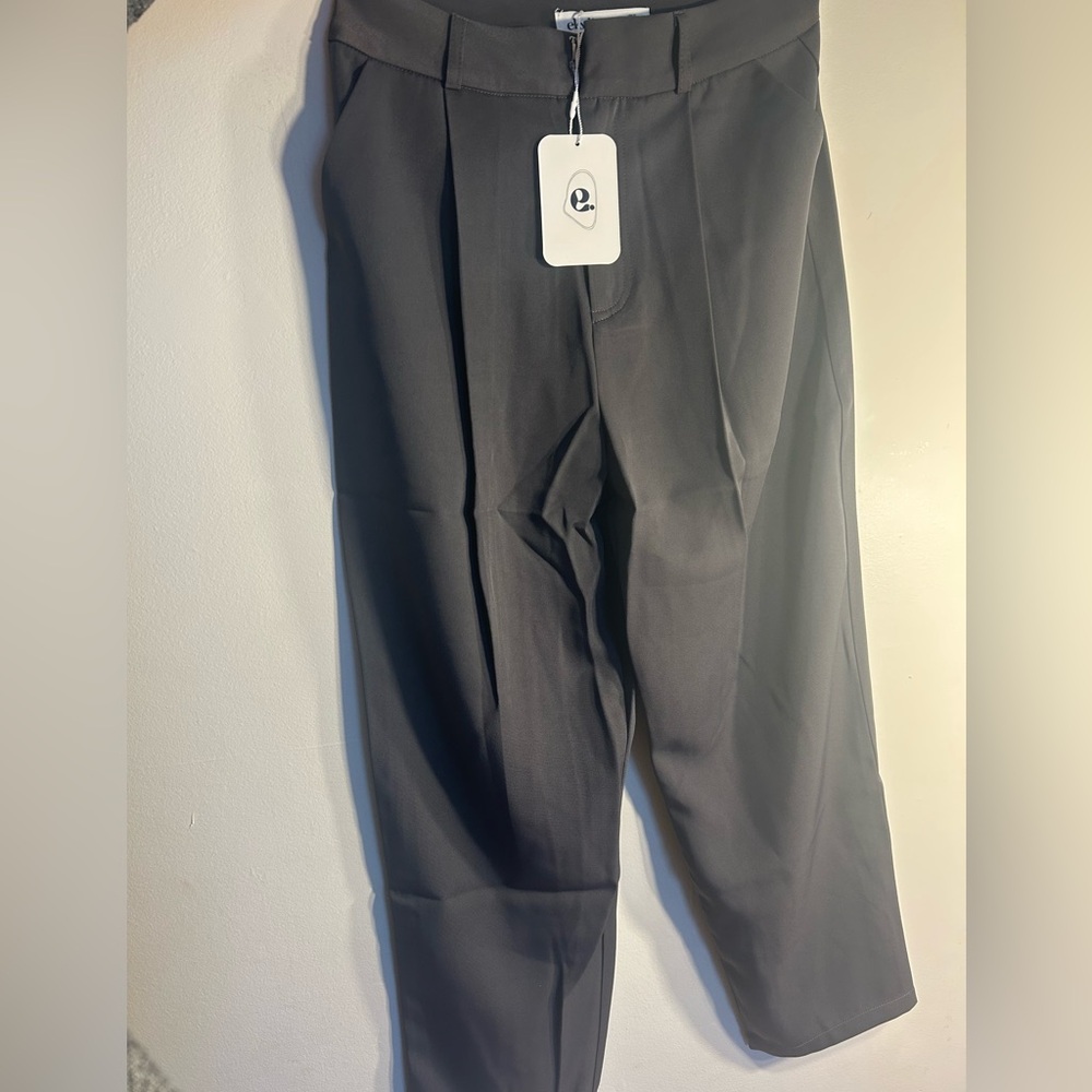 NWT Elodie Charcoal Dress Pants